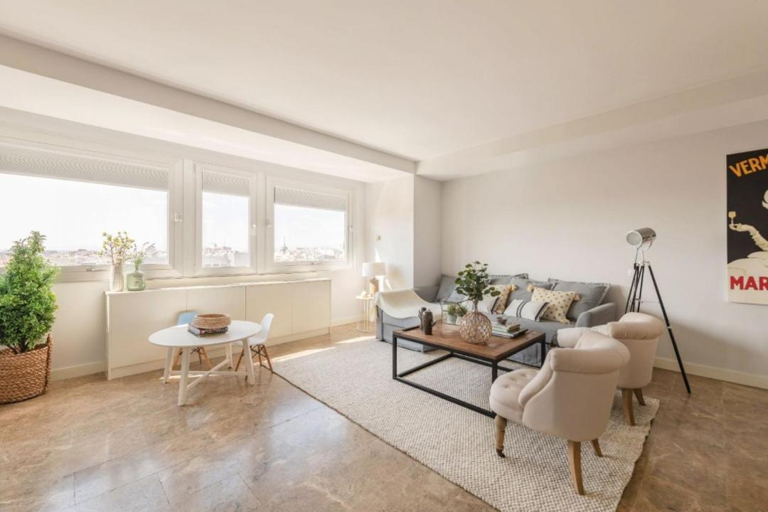 Apartamento 1 Bedroom 1 Bathroom Furnished - Justicia - Incredible Views - Mintystay Madrid